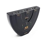 Tiene 3 fuentes de entrada HDMI para proporcionar la capacidad de detección automática de enchufar y olvidar que cambia la entrada automáticamente cuando se detecta una señal.