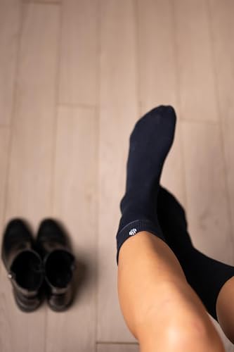 Wallet Sleeve Wallet Socks - Anti Pickpockets Crew Socks for Women and Men w/Genius Hidden Zipper Pockets for Travel, Running3