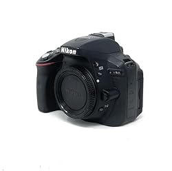 Nikon D5300 - Cámara réflex Digital de 24.2 MP (Pa...: Sensor CMOS de formato DX de 24.2 megapíxeles Pantalla abatible LCD de 3.2 pulgadas con angulo de vision de 170 grados Sensibilidad ISO alta (100 - 12800, ampliable hasta el equivalente a 25600) Otras características: Wi-Fi, GPS integrado No es compa...