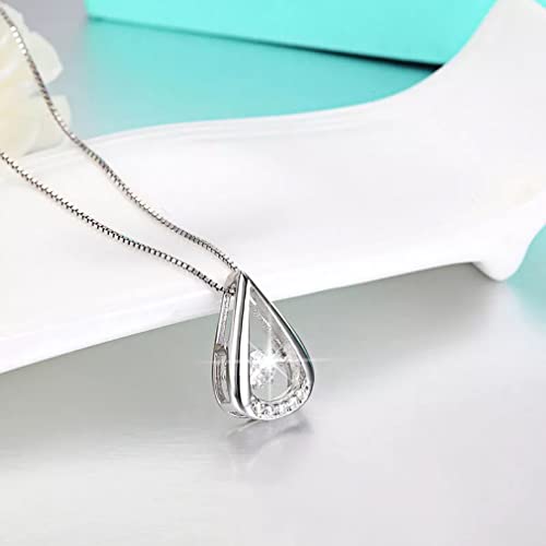Collier triangle Eau en argent et strass, un cadeau idéal pour femme