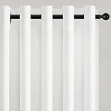 Valeur décorative : Dotés d'une apparence légère et élégante avec un rendu lin, ces rideaux apportent une touche décorative raffinée à tout espace intérieur. Leur texture fine et légère leur permet de s'adapter à un voilage existant ou de se marier avec d'autres éléments décoratifs, créant ainsi un effet de profondeur et un rendu visuel unique.