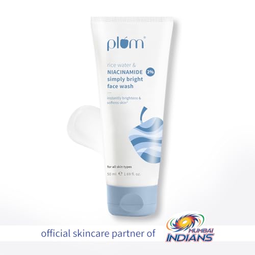 Image of Plum Simply Bright 2% Niacinamide Face Wash With Rice Water | Brightens Skin, Helps Fade Blemishes | Softens & Smoothens Skin | Gentle & Non-Drying | Women & Men | 100% Vegan | 50 ml