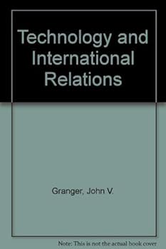 Paperback Technology and international relations Book