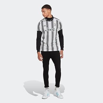 adidas Juventus サッカーユニ　160 adidas Juventus サッカーユニ 160 adidas Originals Juventus