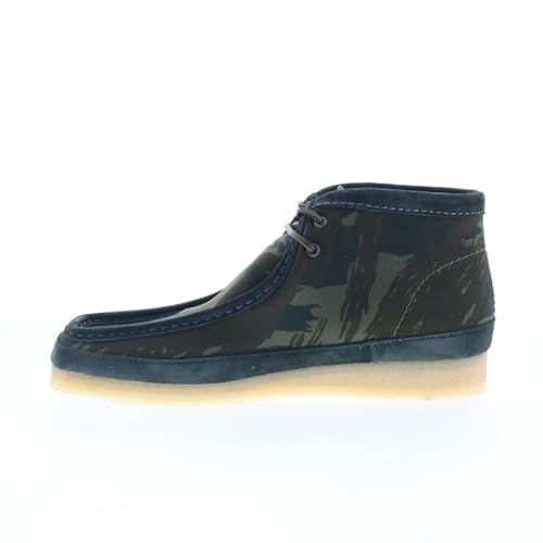 Image of Clarks Mens Wallabee Boot Green Chukkas Boots Boots 7.5