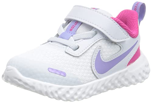 Nike Revolution 5, Basket Garçon Unisex Kinder, Football Grey/Purple Pulse-Fir, 21 EU