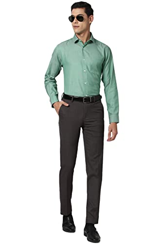 Image of Peter England Men's Solid Slim Fit Shirt