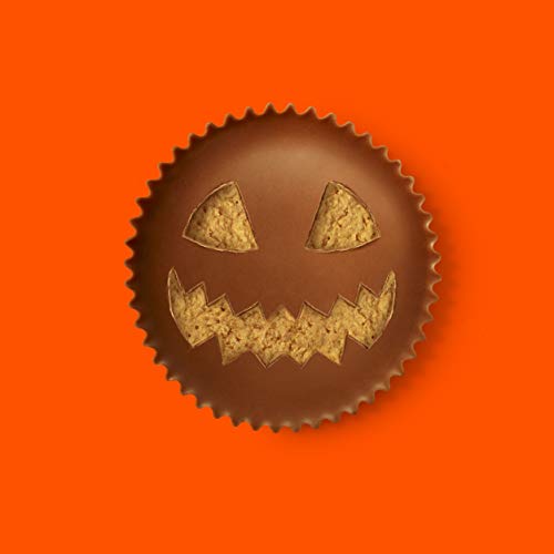 image for Hershey's Halloween Candy Assortment (Reese's, TWIZZLERS, Sour Patch K