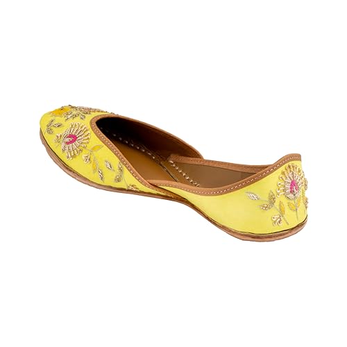 Image of KORAKARI Women's Traditional Ethnic Amber Punjabi Jutti, Leather Flat Comfortable Mojaris for Girls