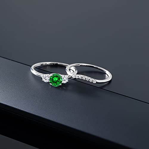 10K White Gold Green Simulated Emerald and White Lab Grown Diamond 3-Stone Bridal Engagement Wedding Ring Set For Women (1.08 Cttw, Gemstone May Birthstone, Round 5MM, Available in Size 5,6,7,8,9)4