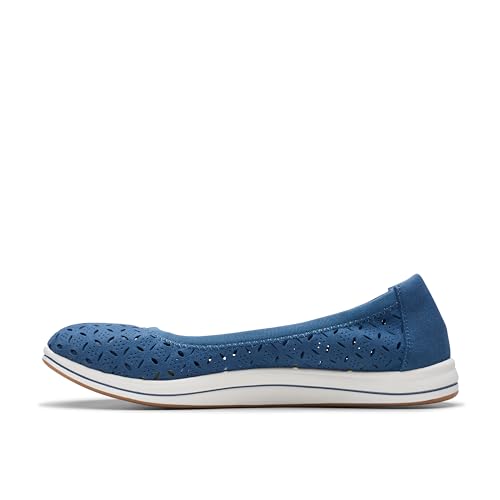 Image of Clarks Women's Breeze Roam