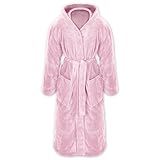 Résolument moderne, ce peignoir se distingue par sa coupe kimono et sa capuche douillette. Il comporte en outre deux grandes poches plaquées et des passants de ceinture (incluse dans la livraison).
