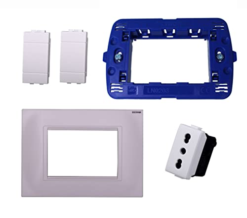 1 PLACCA QUADRATA 3 POSTI SET COMPLETO BIANCO 4 PEZZI PRESA DA MURO - PLACCA QUADRATA 3 POSTI - 1 SUPPORTO 3 POSTI - 2 COPRIFORO FALSO POLO - 1 PRESA BIPASSO - DISCORAMA® (1 Presa)
