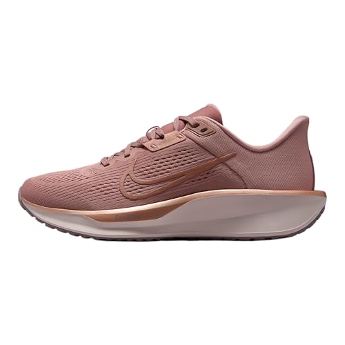 Nike Women's Quest 6 Sneaker