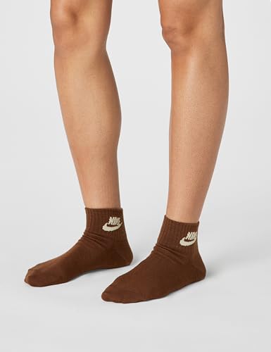 Image of Nike Unisex Adult Sportswear Dri-FIT Everyday Essential Ankle Socks (3-Pack) | Mens and Womens
