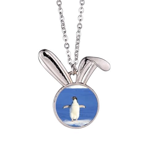 Collier pingouin blanc : un bijou nature protecteur pour raviver vos souvenirs d'enfance