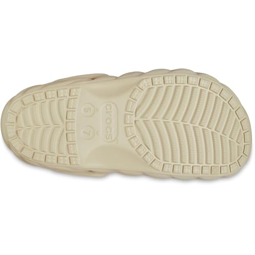 Image of Crocs Unisex Adult Classic Lined Overpuff & Geometric Fuzzy Clogs