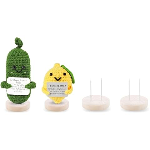 DAFURIET 2PCS Doll Stand Wooden Base + 1P Knitted Pickle +1P Lemon, Doll Display Stands DIY Crochet Dolls Accessories Standing Base for Emotional Uplifting Figurines Holders Organization Base Cover