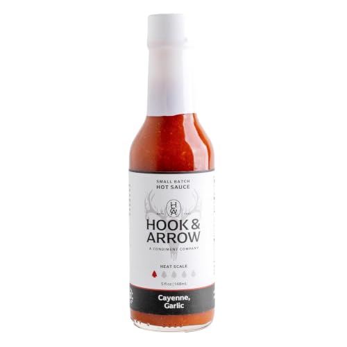 Hook &amp; Arrow Cayenne Garlic Hot Sauce, Mild (5 fl oz, 30 Servings)