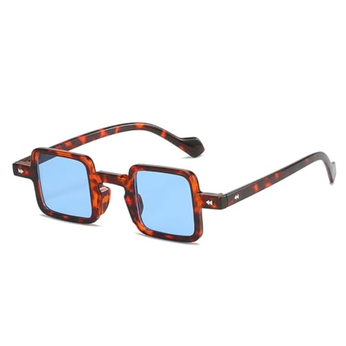 Lunettes de soleil rétro en terrasse avec verres dégradés bonbon pour les festivals