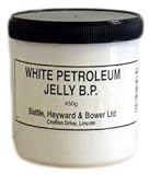 William Hunter Equestrian Battles White Petroleum Jelly - 900g