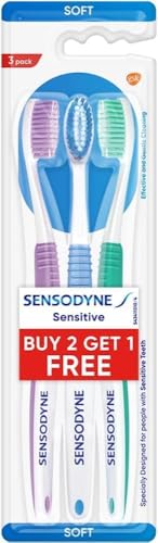 Sensodyne - Cepillo de dientes suave sensible (3 unidades, 2+1 unidad), suave para dientes y encías sensibles, cerdas suaves, cabeza ovalada, cuello delgado, agarre cómodo, 3 colores surtidos