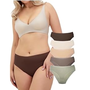 Qizlar hammomda bir birlarini sikishadi