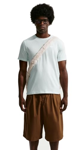 Image of Nike Men's Sportswear Club T-Shirt