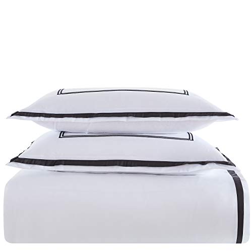 Image of Mellanni Duvet Cover Set - 3 PC Iconic Collection Bedding Set | Hotel Luxury, Extra Soft & Cooling - Microfiber - Button Closure and Corner Ties (King, Hotel Gray)