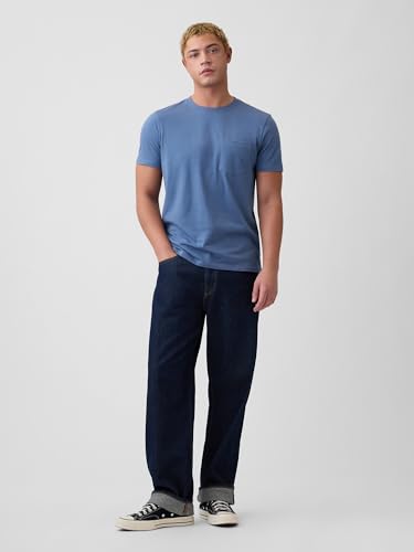 Image of GAP Men's Everyday Soft Crewneck Pocket Tee