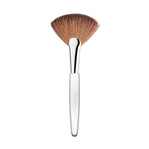 Trish McEvoy Brush 62 Fan Brush