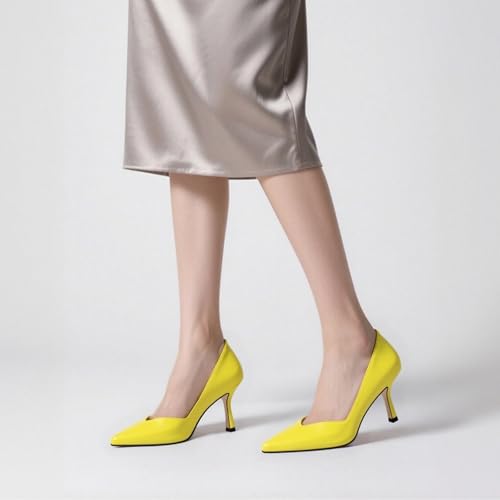 Image of Women Pointed Closed Toe 2.5 Inch Kitten Heel Slip On Pumps