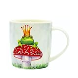 Die Tasse hat ein Fassungsvermögen von ca. 300 ml und ist mit einem wunderschönen Motiv des Froschkönigs auf einem Fliegenpilz bedruckt. Das Motiv ist farbenfroh und detailreich gestaltet und sorgt für gute Laune beim Kaffeegenuss.