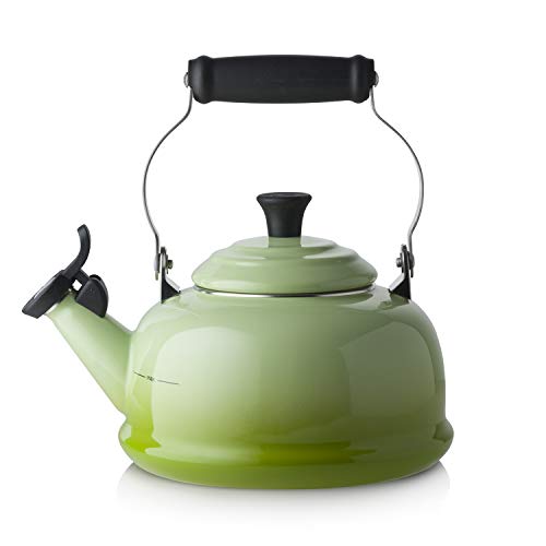 Le Creuset Enamel-on-Steel Whistling Teakettle in Kiwi #TOP15