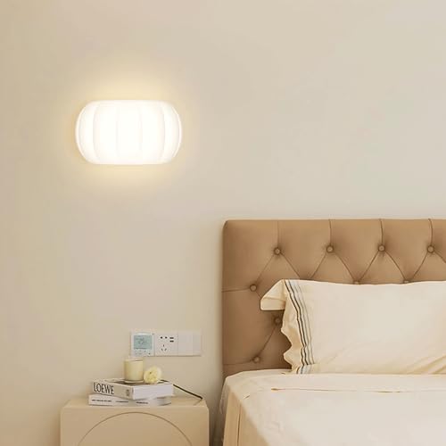 Mini aplique de pared junto a la cama con tres modos de color ajustables 4