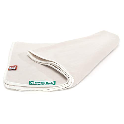 Doctor Bark | kuschelige Hundedecke waschbar bis 95°C, hygienische, weiche Fleecedecke für Sofa und Hundebett, Flauschige Haustierdecke - Made in Germany (XL - 140x100 cm/Hellbeige)