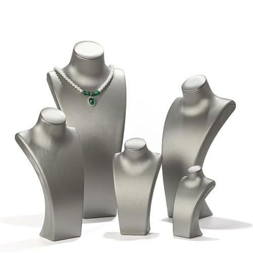 Buste modèle collier présentoir contre les chaînes emmêlées