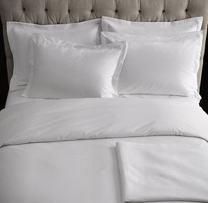 Metro 800TC Percale Solid Bed Sheet Set (White) Full Sold by Vanessa Classic.-image-34