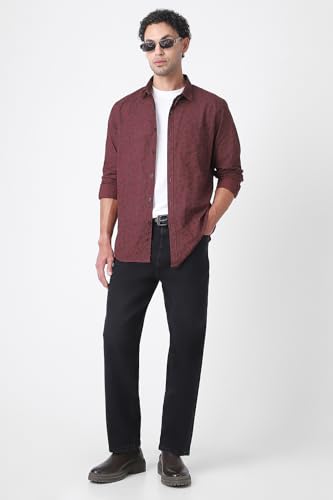 Image of Peter England Men's Slim Fit Full Sleeve Casual Shirt in Slub Cotton with All-Over Leafy Print
