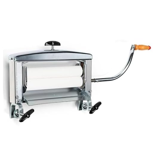 Lehman's Traditional Laundry Hand Wringer, Manual Hand Crank Laundry Roller Clothes Wringer