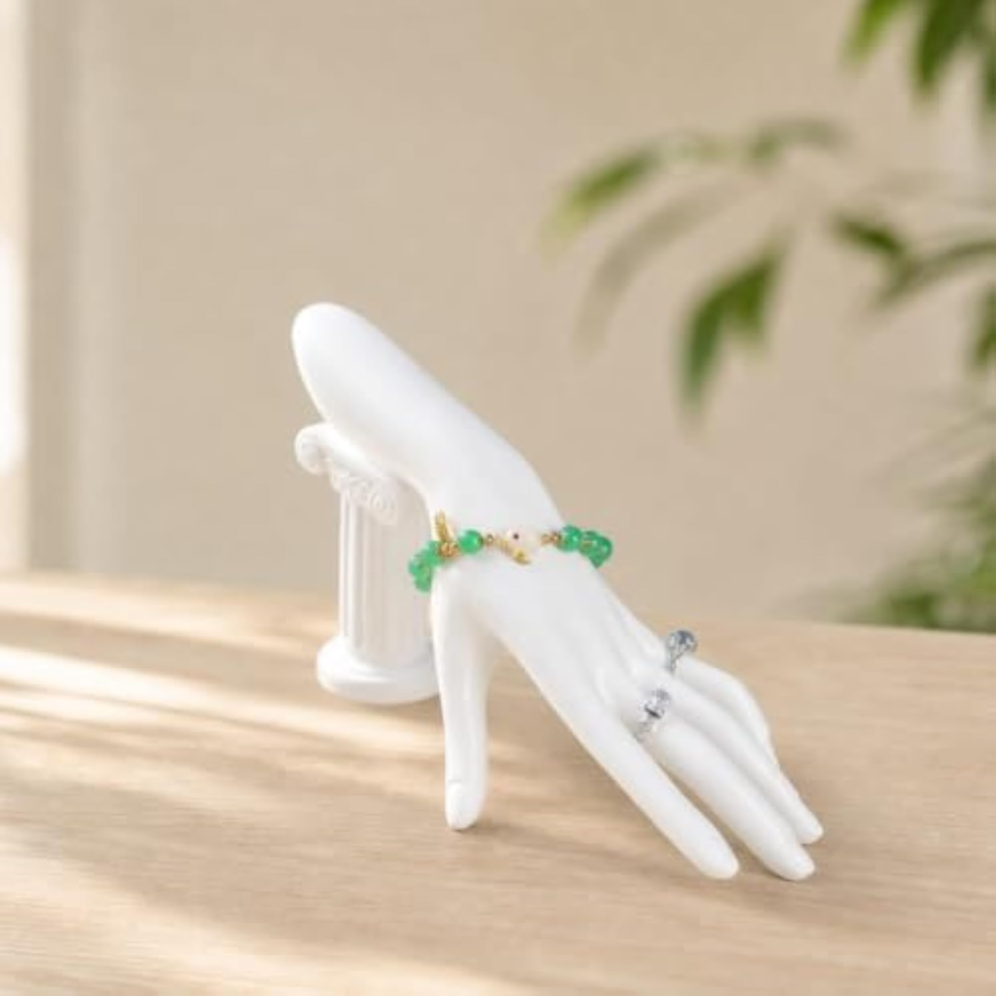 Matte Jewelry Display Hand for Band Display