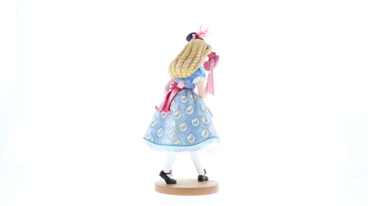 Disney Showcase Alice in Wonderland Masquerade Figure, Multicolor