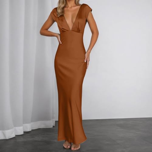 Robe midi satin col V pour silhouette sublimée en soirée d'été