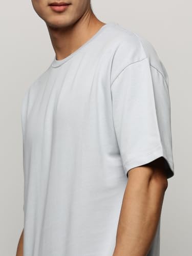 Image of SHOWOFFFF Men Solid Two-Piece Co Ords | Round Neck Half Sleeves Cotton Co Ords for Mens | Mid-Rise Regular Fit Above Knee Co Ords for Men's
