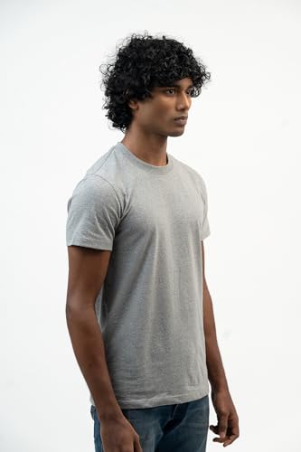Image of crew neck cotton tshirt for men stylish and comfortable men tshirt breathable solid t-shirts casual formal gym fashion essentials versatile full sleeve polo trendy wardrobes outfits