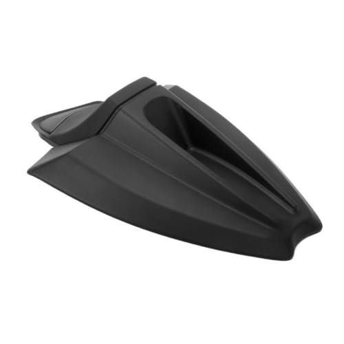 Capot de selle passager RS 457 bossage arrière rigide et aérodynamique
