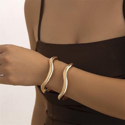 PINK TOWN Chunky Gold Bracelets for Women,2 Pcs Gold Stacking Cuff Bangle Bracelet Silver Plated Cuff Bangle Bracelets Open Wide Irregular Minimalist Bangle Jewelry2