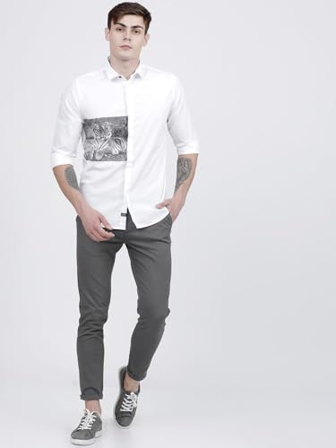 Image of The Indian Garage Co Men Slim Fit Solid Mid-Rise Stretchable Chinos