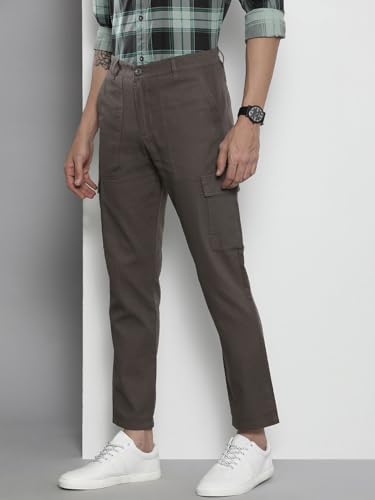Image of The Indian Garage Co Men Slim Fit Solid Mid-Rise Cargos