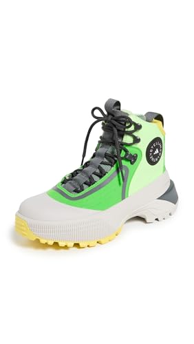 Bottes de randonnée Terrex adidas by Stella McCartney pour explorer la nature